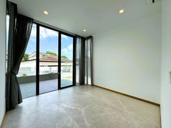 Hong Kong Park (D21), Detached #560588001
